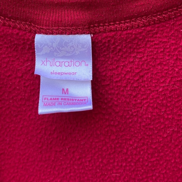 XHILERATION Fleece Onesie Body Suit Red with Snowflakes - Picture 3 of 7